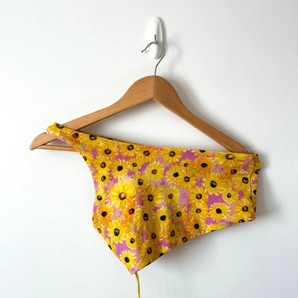 Zara 2 Piece SET One Shoulder Crop Top Biker Shorts Sunflower Yellow Size Medium - Picture 2 of 8